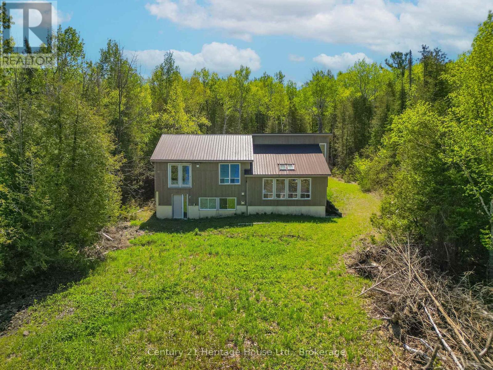 504329 Grey Road 1 Road, Georgian Bluffs, Ontario  N0H 2T0 - Photo 7 - X12589872