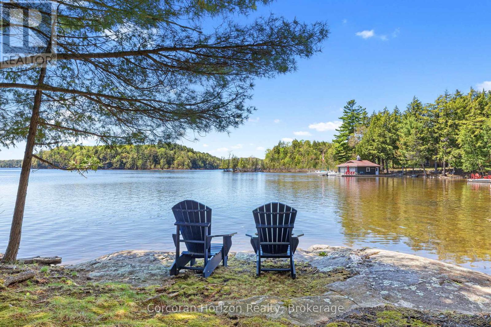 1054 Fair-Lee Park Road, Muskoka Lakes (Medora), Ontario  P0B 1G0 - Photo 2 - X12932626