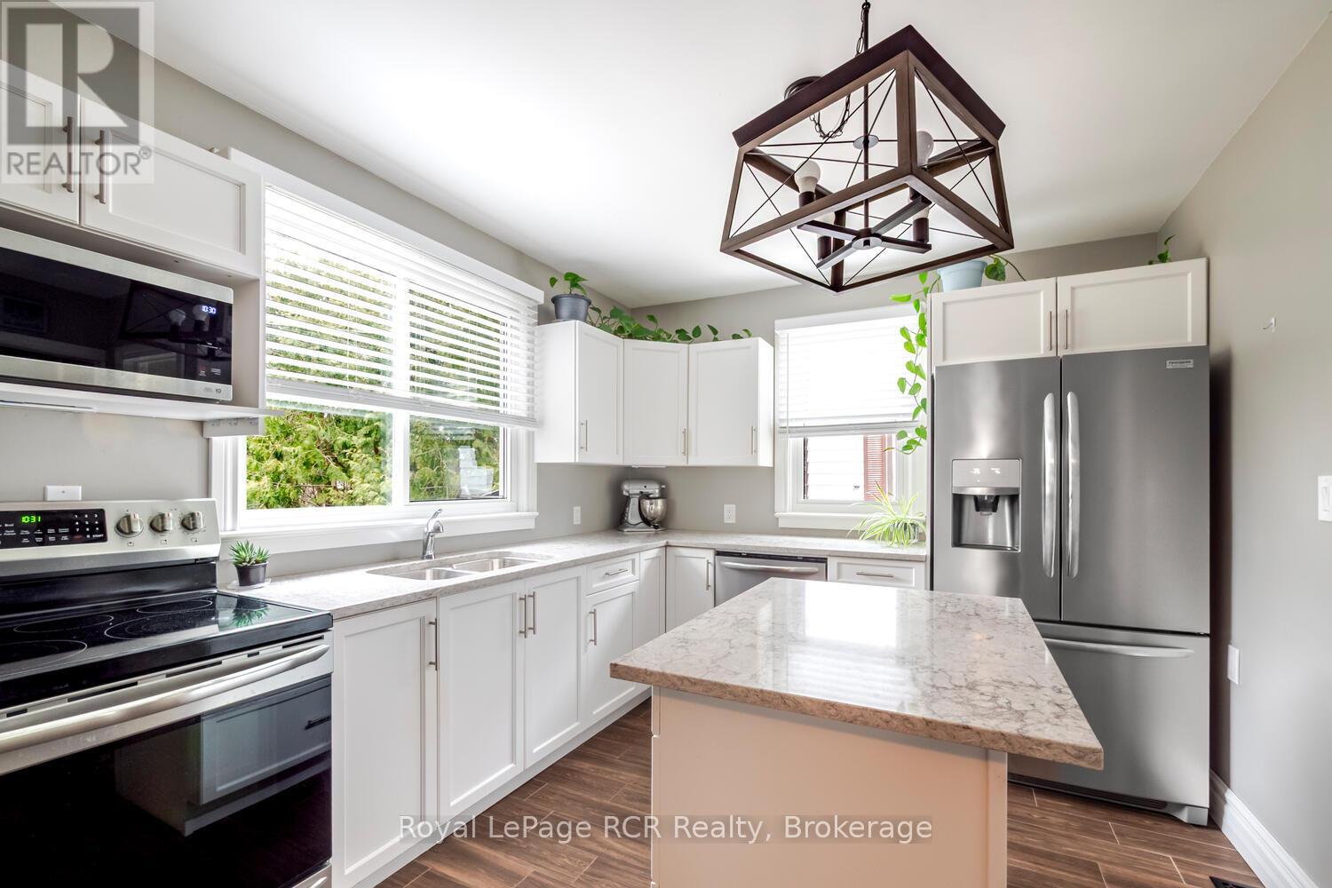 662 7th Avenue E, Owen Sound, Ontario  N4K 2X8 - Photo 13 - X12962782