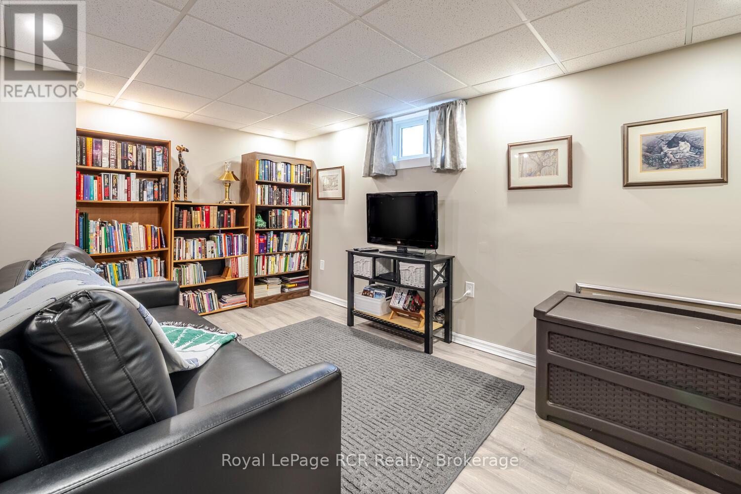662 7th Avenue E, Owen Sound, Ontario  N4K 2X8 - Photo 32 - X12962782