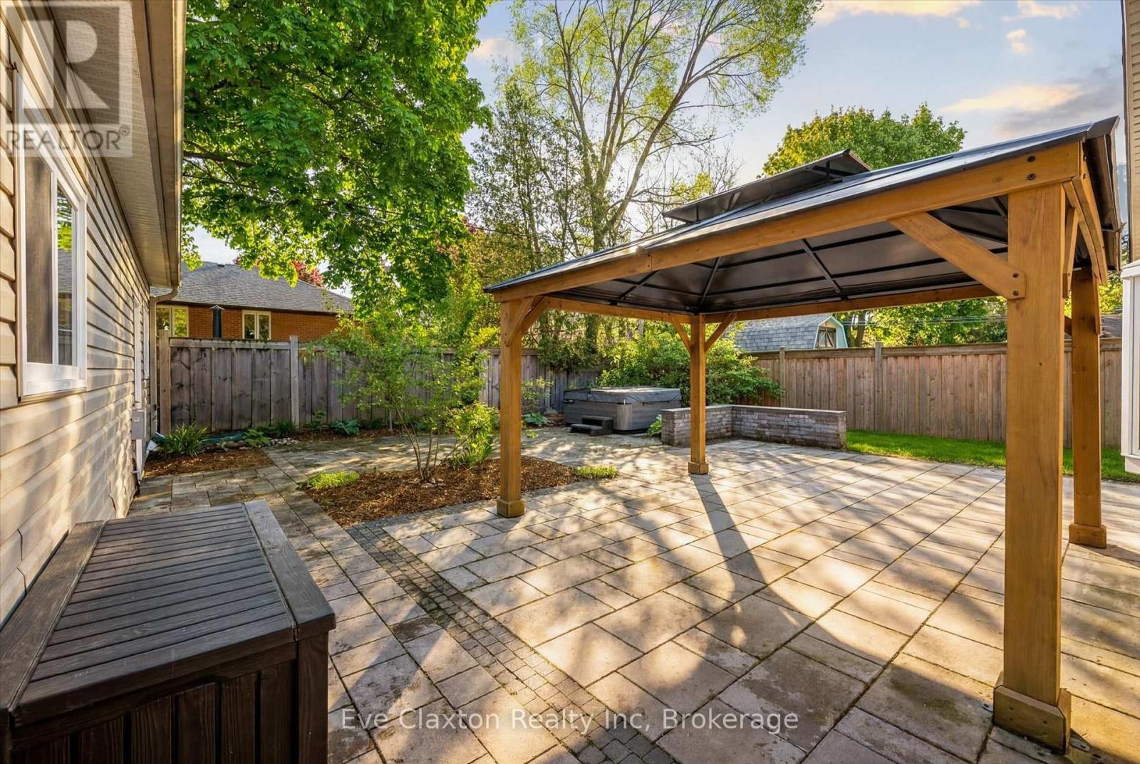 90 Dean Avenue, Guelph (Dovercliffe Park/old University), Ontario  N1G 1L6 - Photo 32 - X13176148