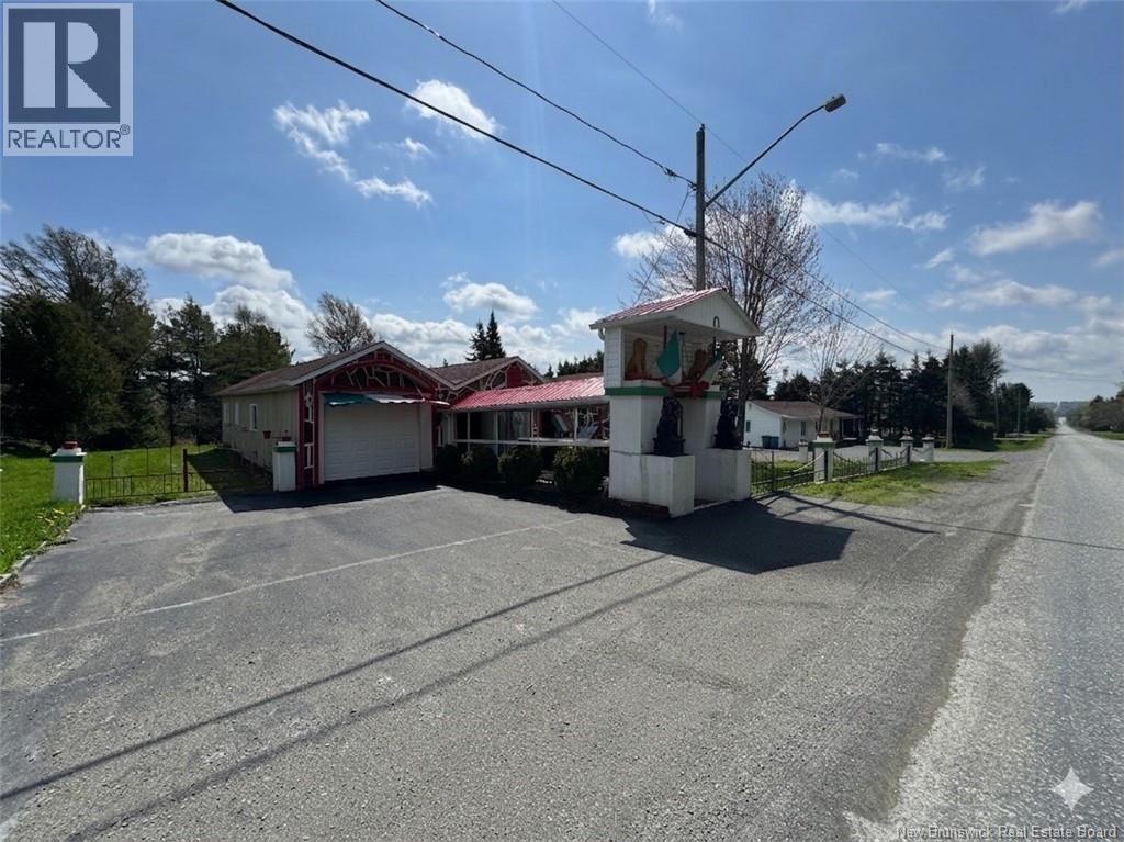 112 Rang 7 And 8, Kedgwick, New Brunswick  E8B 1W1 - Photo 4 - NB135358