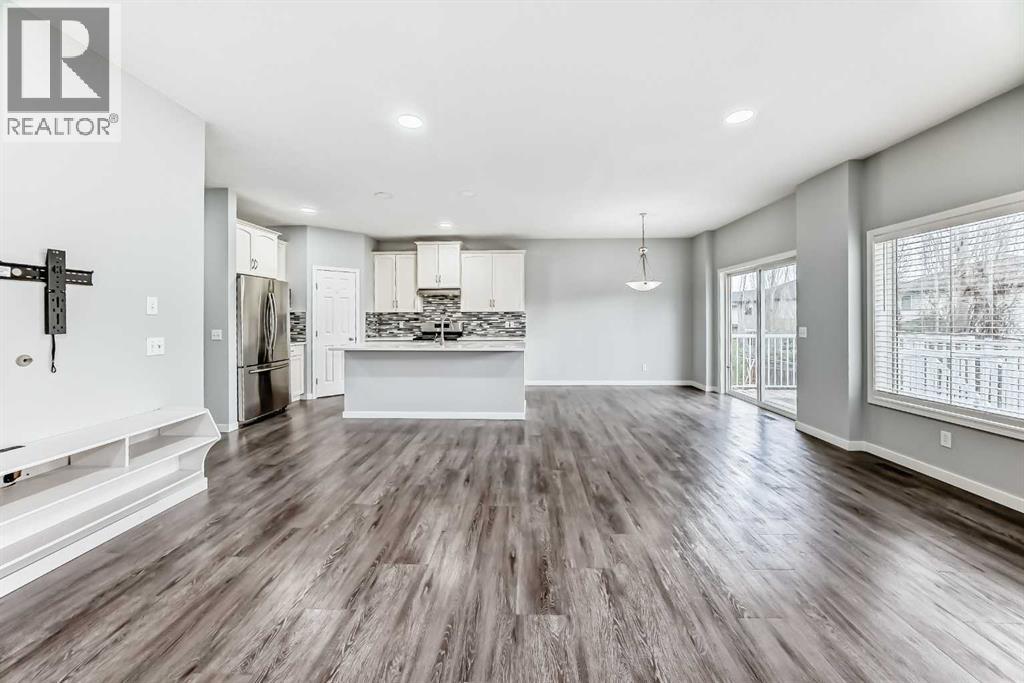 114 Valley Crest Close NW, Calgary, Alberta  T3B 5W9 - Photo 12 - A2313293