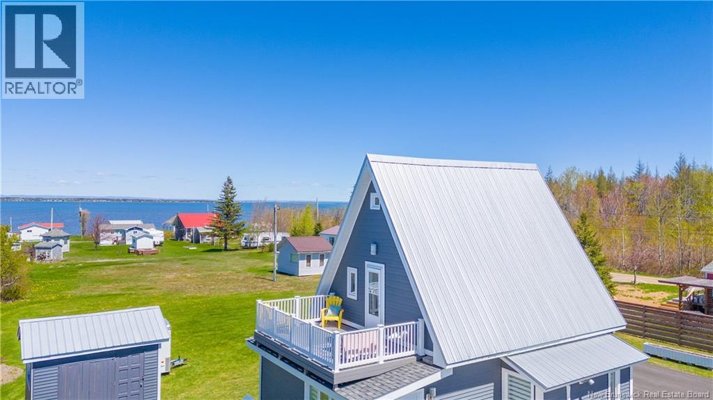 27 Chiasson Road, Caraquet, New Brunswick  E1W 1A3 - Photo 39 - NB140308