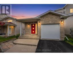 926 BLUFFWOOD AVENUE, Kingston, Ontario
