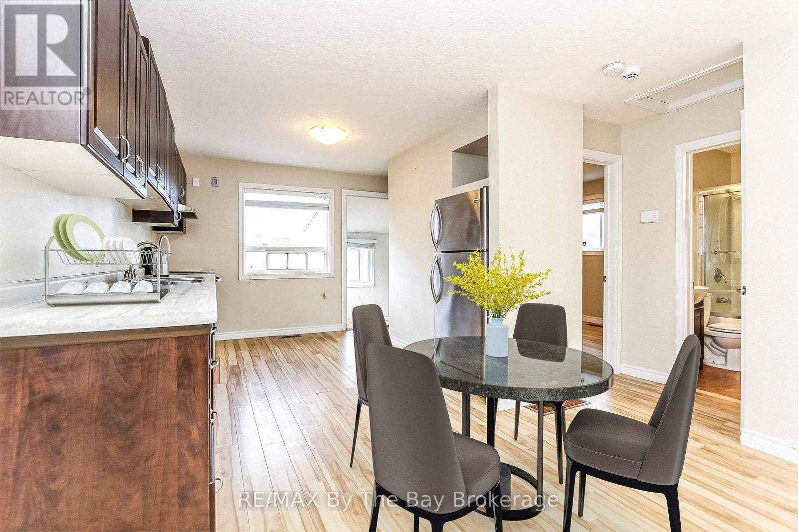 24 Glenwood Drive, Wasaga Beach, Ontario  L9Z 2K5 - Photo 11 - S13186032