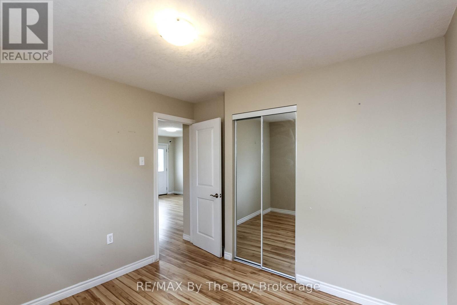 24 Glenwood Drive, Wasaga Beach, Ontario  L9Z 2K5 - Photo 22 - S13186032