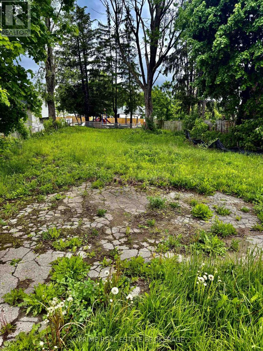 1849 Dundas Street, London East, Ontario  N5W 3E7 - Photo 3 - X13185208