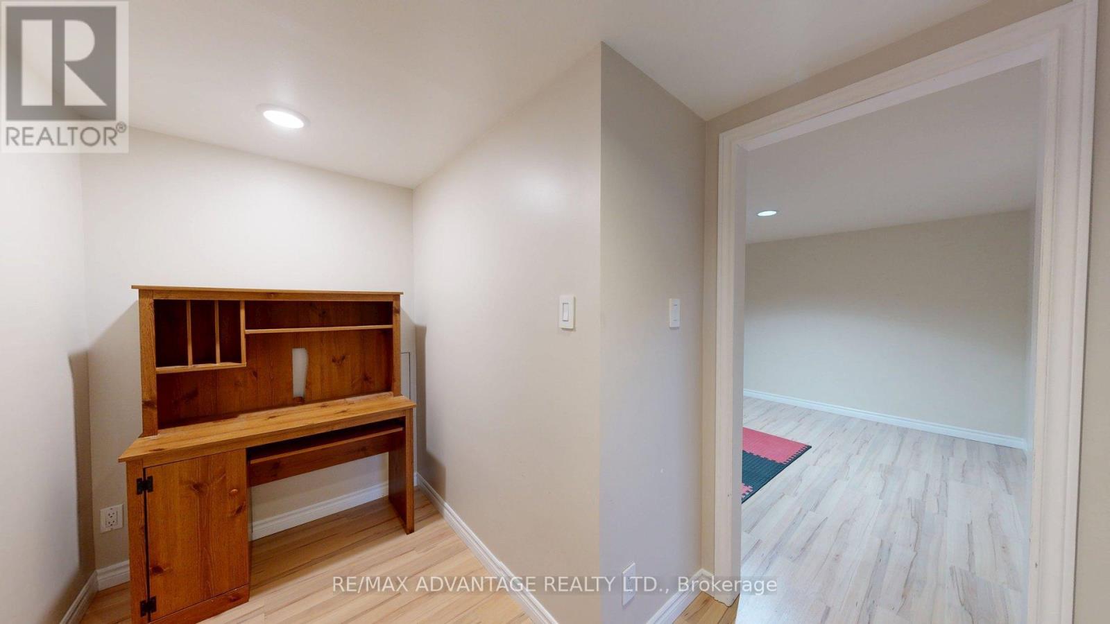 17 Finch Crescent, London South, Ontario  N6E 2E4 - Photo 24 - X13185670
