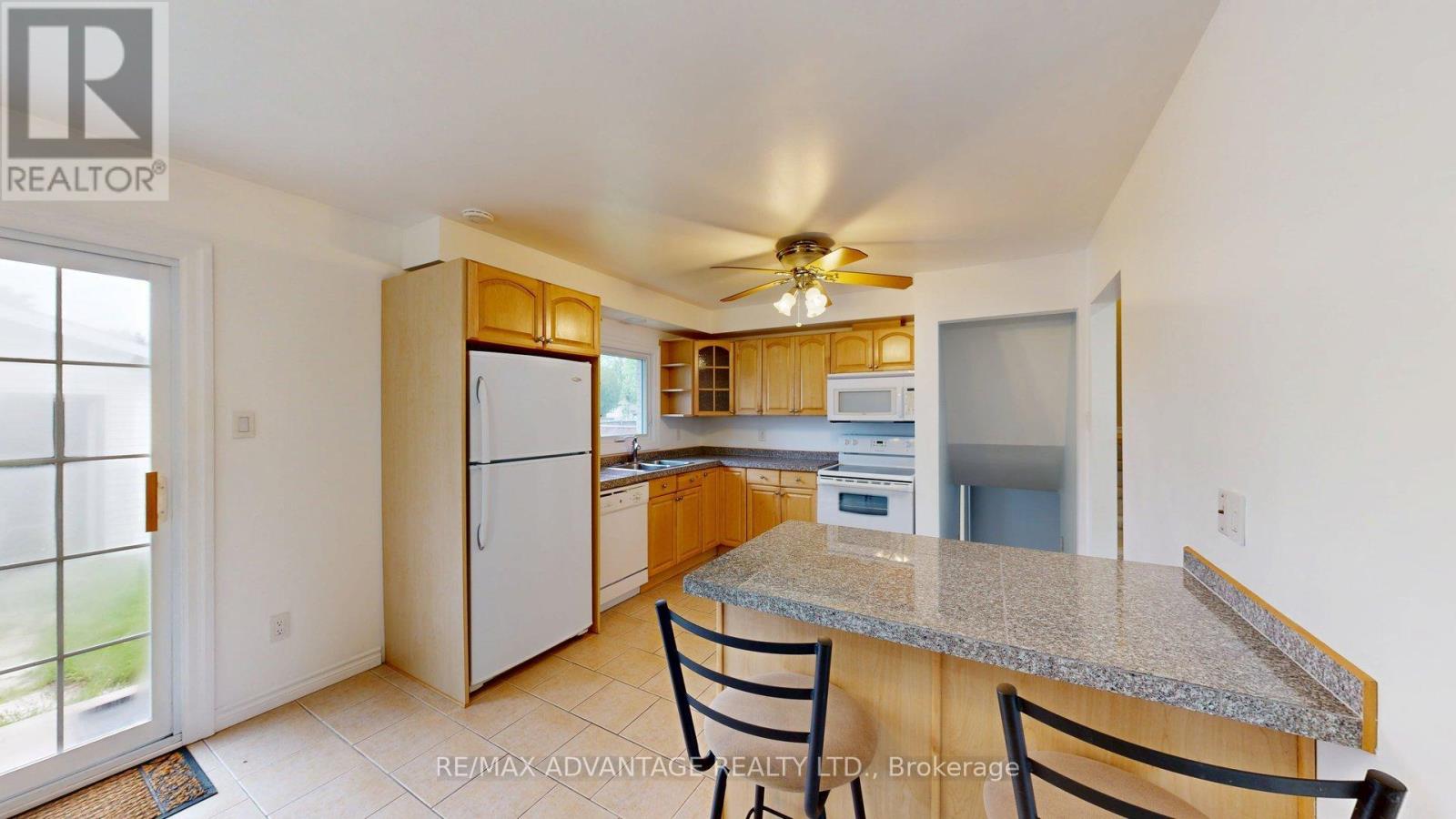 17 Finch Crescent, London South, Ontario  N6E 2E4 - Photo 9 - X13185670