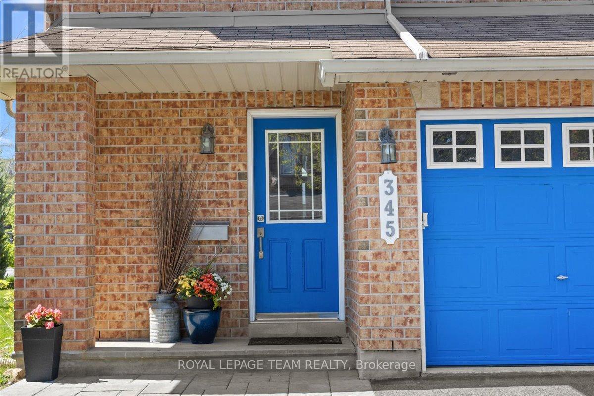 345 Forestbrook Street, Ottawa, Ontario  K2K 0B8 - Photo 4 - X13184286