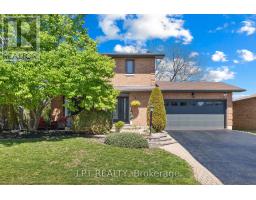 11 ELDERWOOD TRAIL, Ottawa, Ontario
