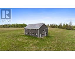 8776 COPELAND ROAD, Ottawa, Ontario