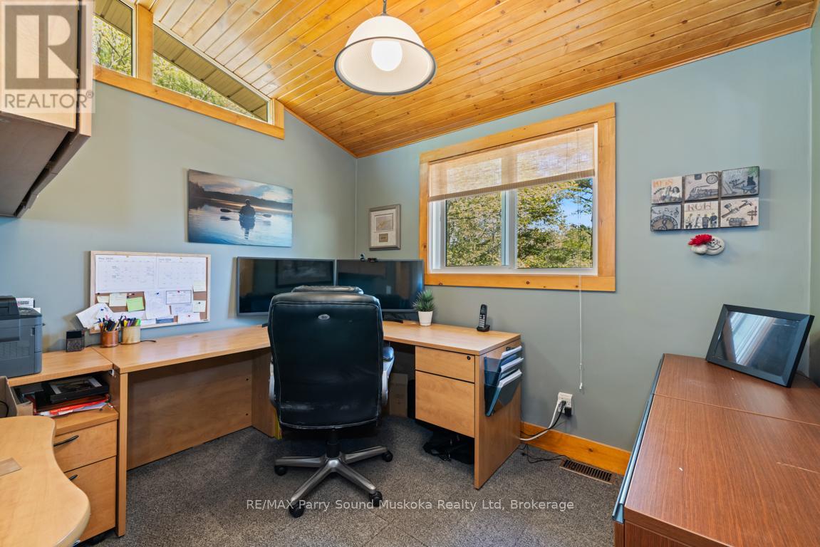 13 Peninsula Shores Road E, Mcdougall, Ontario  P2A 2W7 - Photo 15 - X13185328