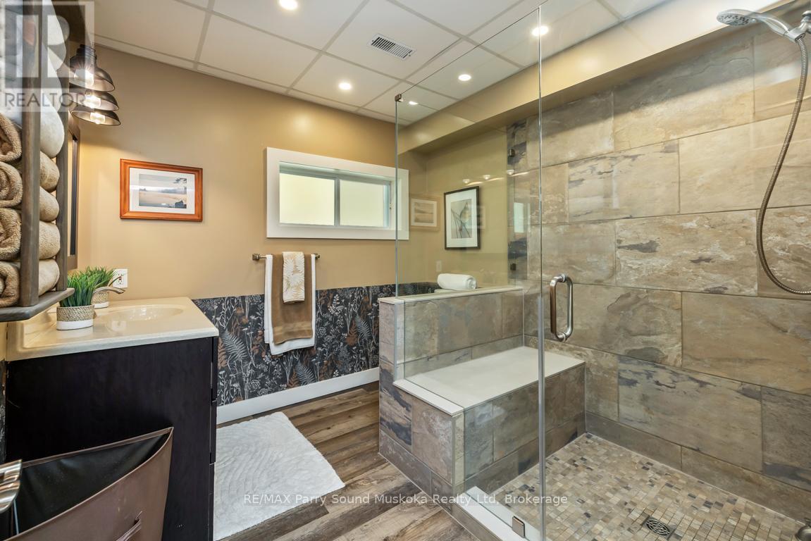 13 Peninsula Shores Road E, Mcdougall, Ontario  P2A 2W7 - Photo 23 - X13185328