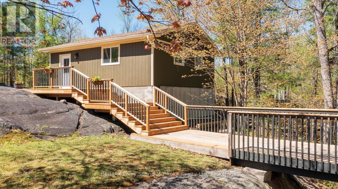 13 Peninsula Shores Road E, Mcdougall, Ontario  P2A 2W7 - Photo 8 - X13185328