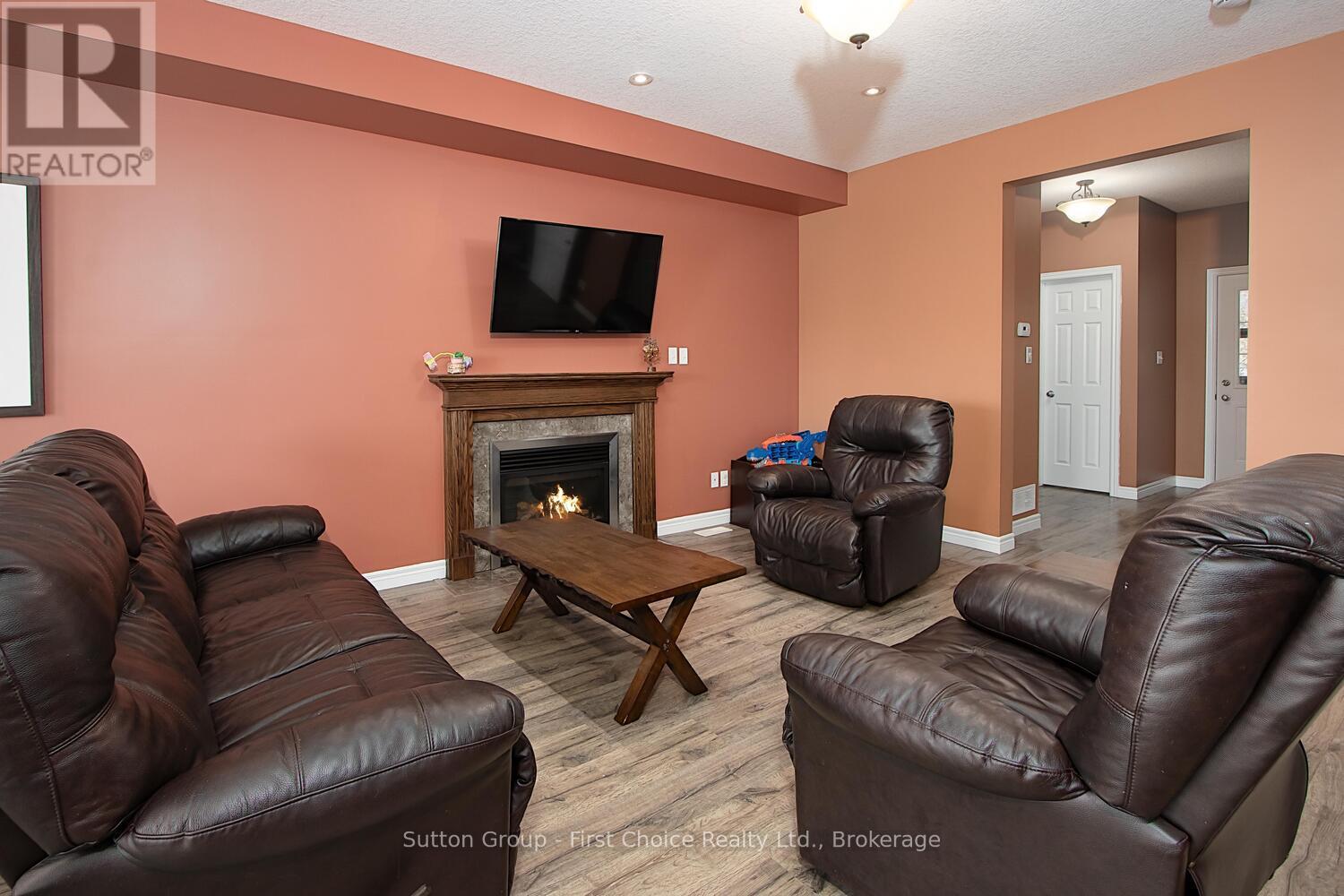 26 Brown Street, Stratford, Ontario  N5A 0B8 - Photo 11 - X13185434