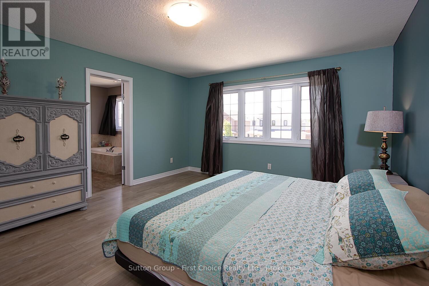 26 Brown Street, Stratford, Ontario  N5A 0B8 - Photo 30 - X13185434