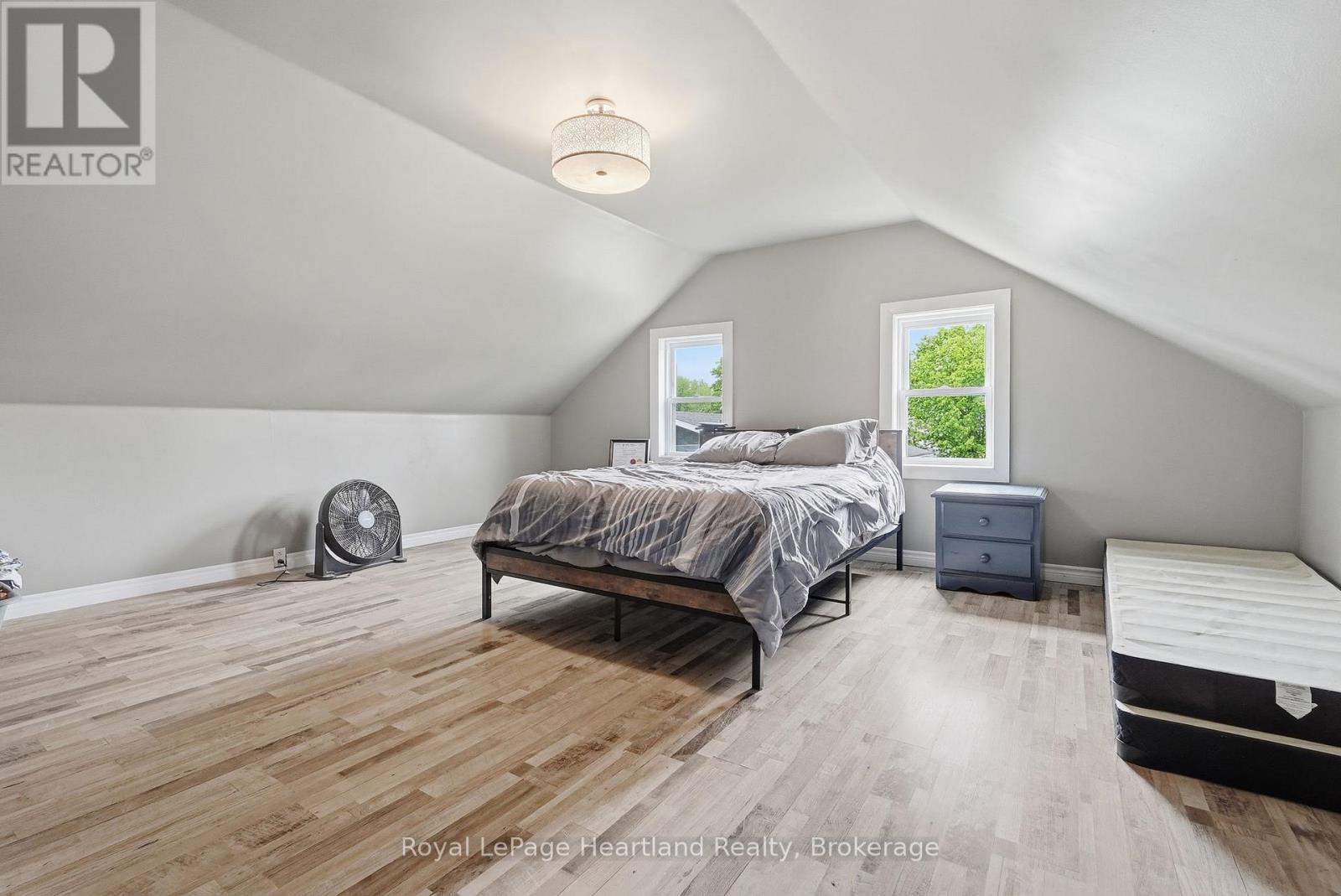 19 Whitechurch Street, Huron-Kinloss, Ontario  N0G 2W0 - Photo 19 - X13185576