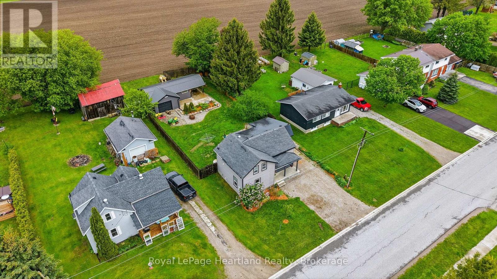 19 Whitechurch Street, Huron-Kinloss, Ontario  N0G 2W0 - Photo 32 - X13185576