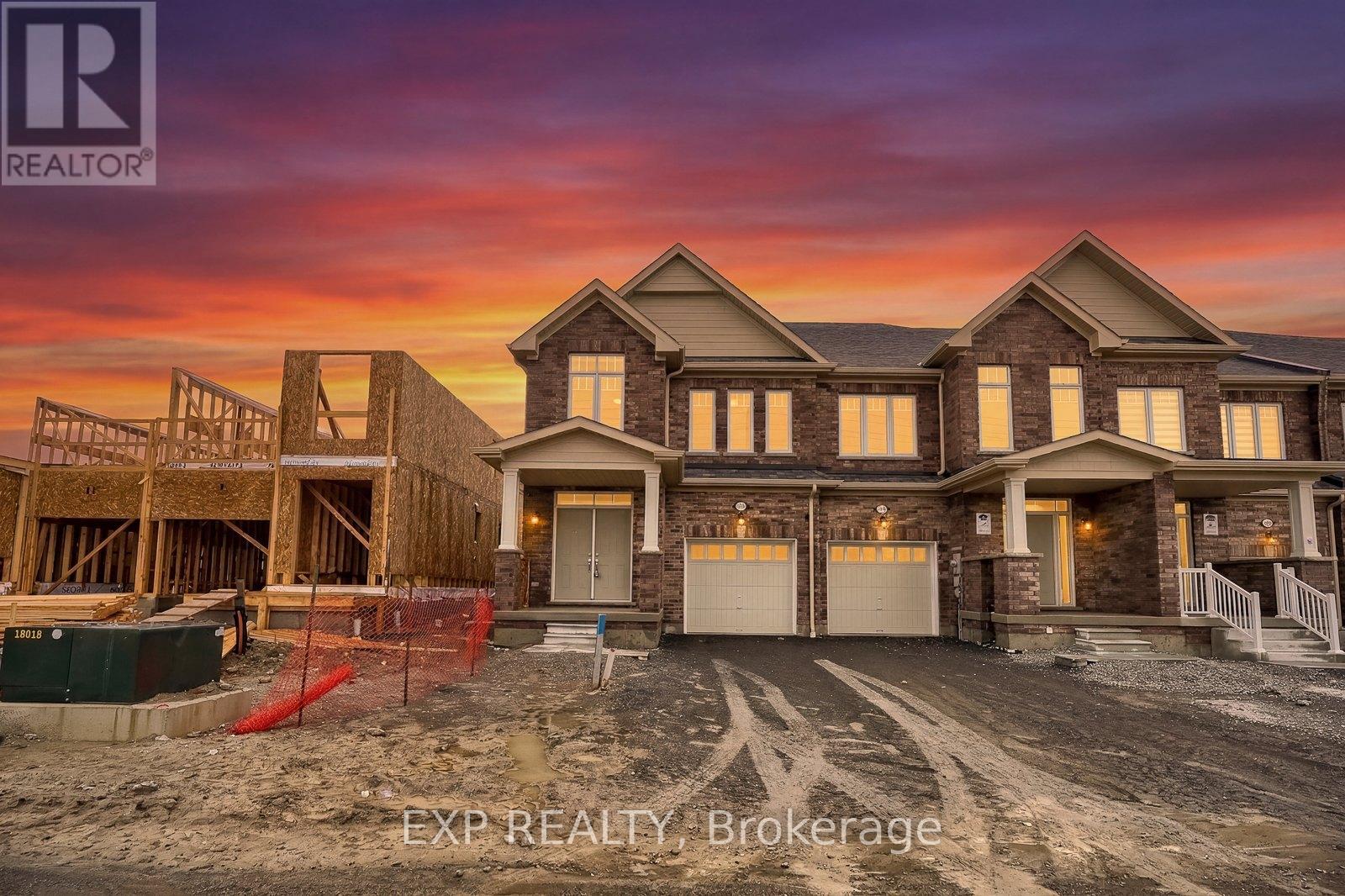 1020 MATTHEW MURRAY CRESCENT, Oshawa, Ontario