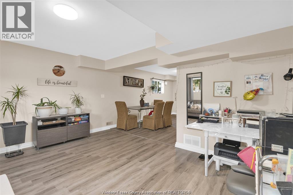 4851 Matchett Unit# 2, Windsor, Ontario  N9C 2A7 - Photo 5 - 26012255