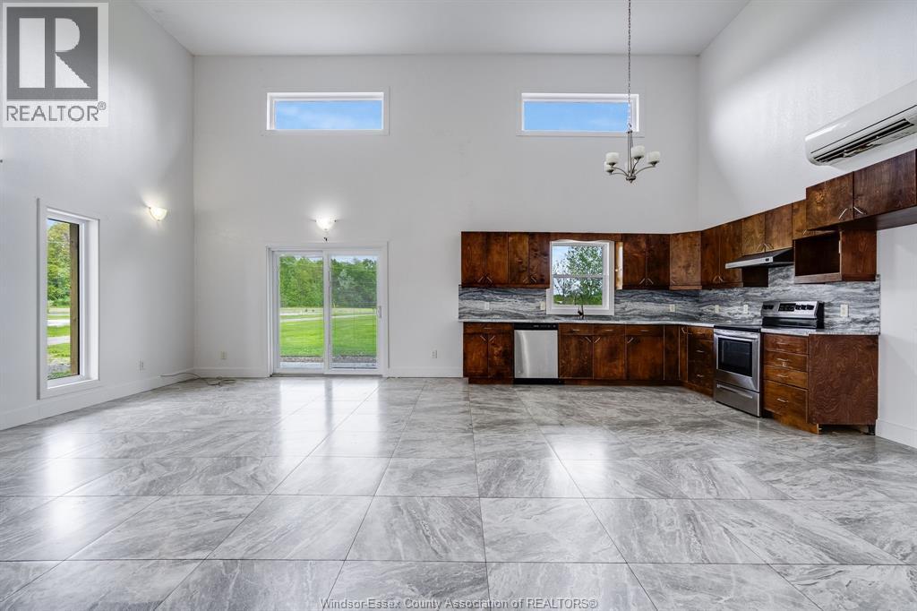 2110 Deer Run Road, Leamington, Ontario N8H 3V7 - Photo 6 - 26012251
