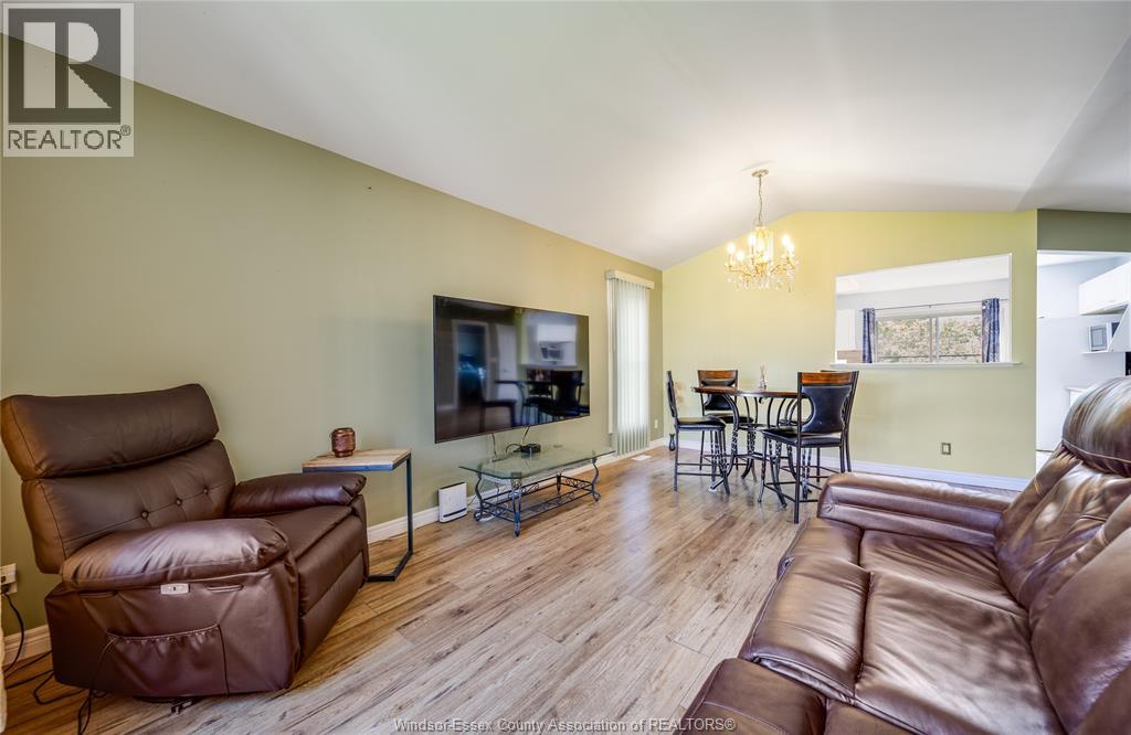 185 Elm Avenue, Windsor, Ontario N9A 5G9 - Photo 11 - 26011949