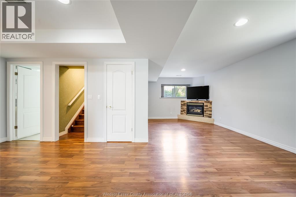 185 Elm Avenue, Windsor, Ontario N9A 5G9 - Photo 28 - 26011949