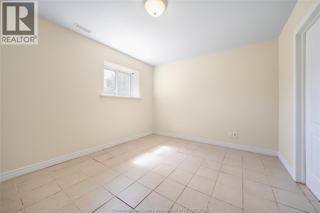 185 Elm Avenue, Windsor, Ontario N9A 5G9 - Photo 35 - 26011949