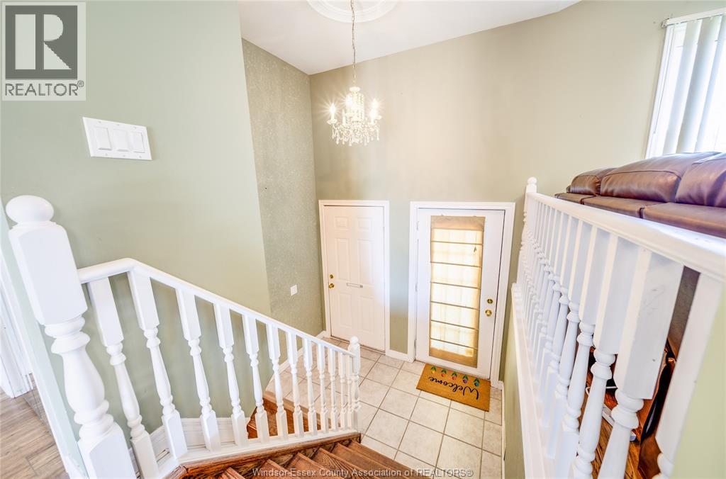 185 Elm Avenue, Windsor, Ontario N9A 5G9 - Photo 4 - 26011949