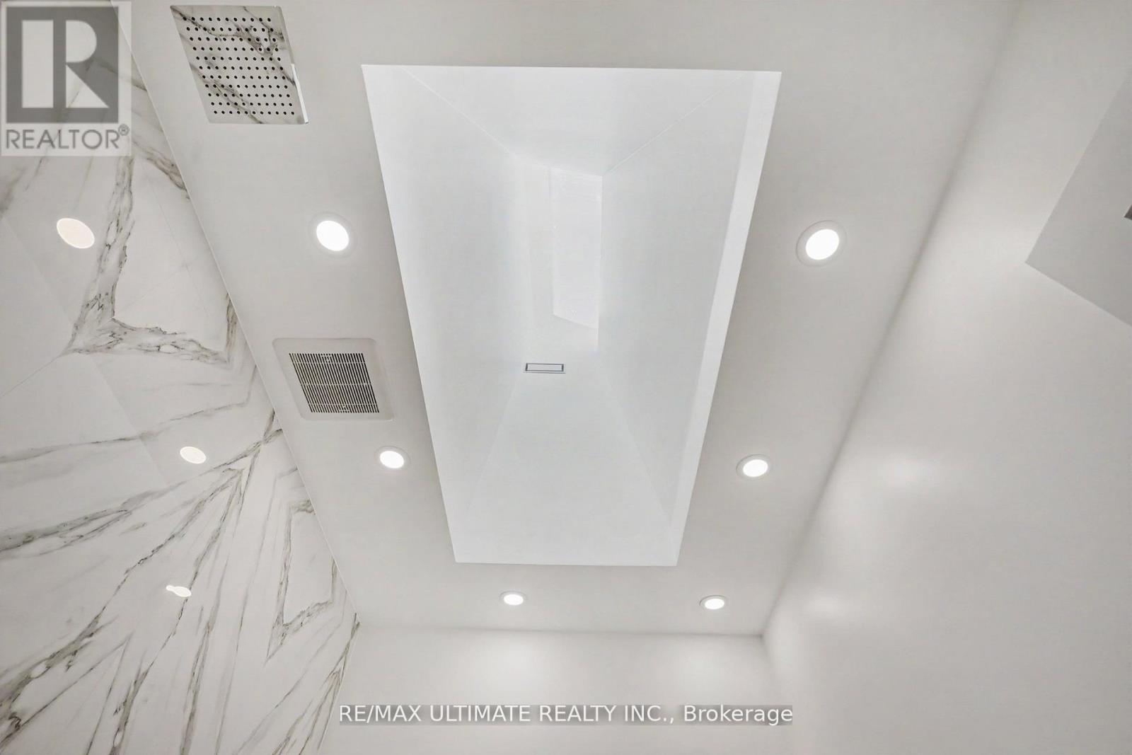 89 Alberta Avenue W, Toronto, Ontario  M6H 2R7 - Photo 21 - C13184206