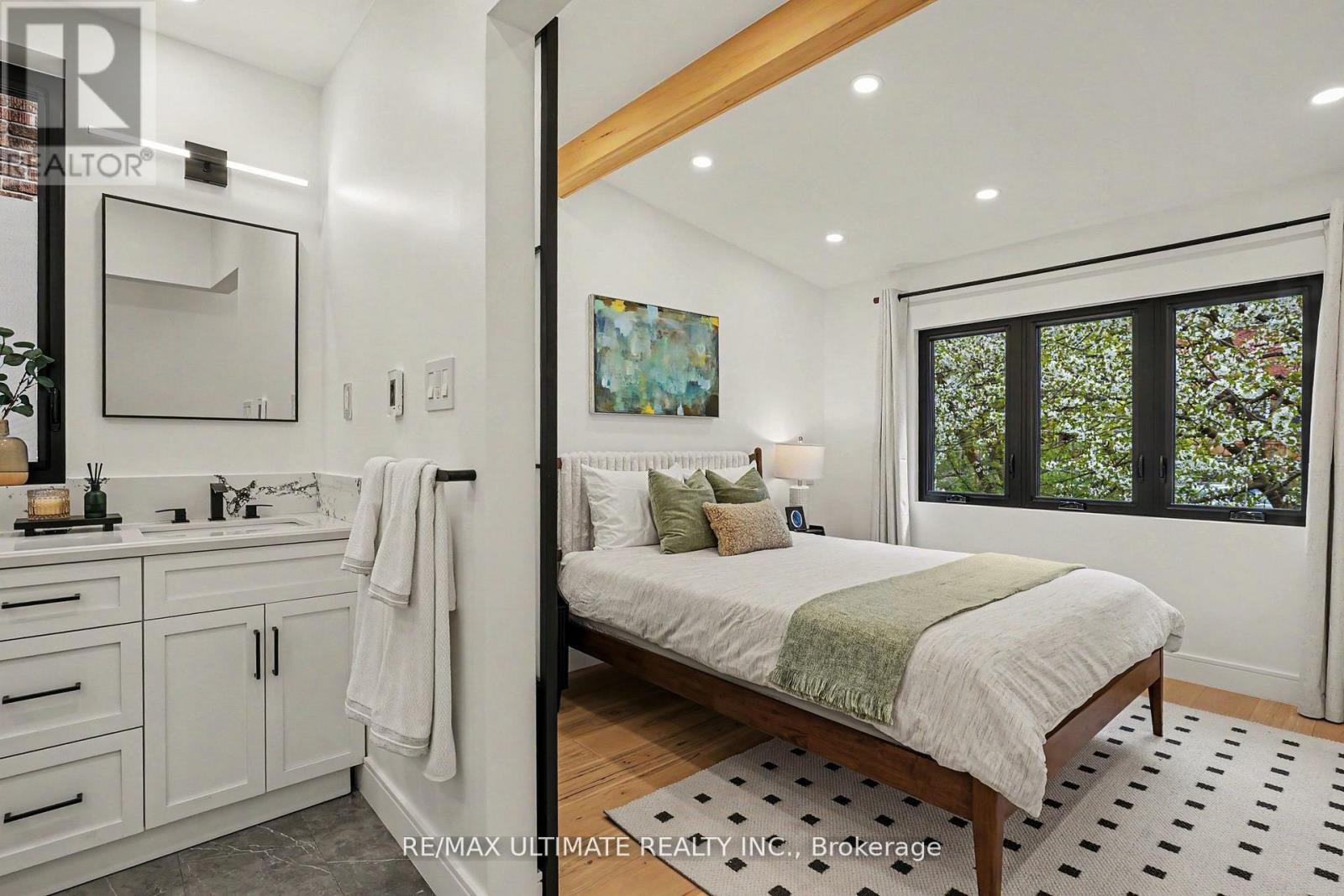 89 Alberta Avenue W, Toronto, Ontario  M6H 2R7 - Photo 28 - C13184206