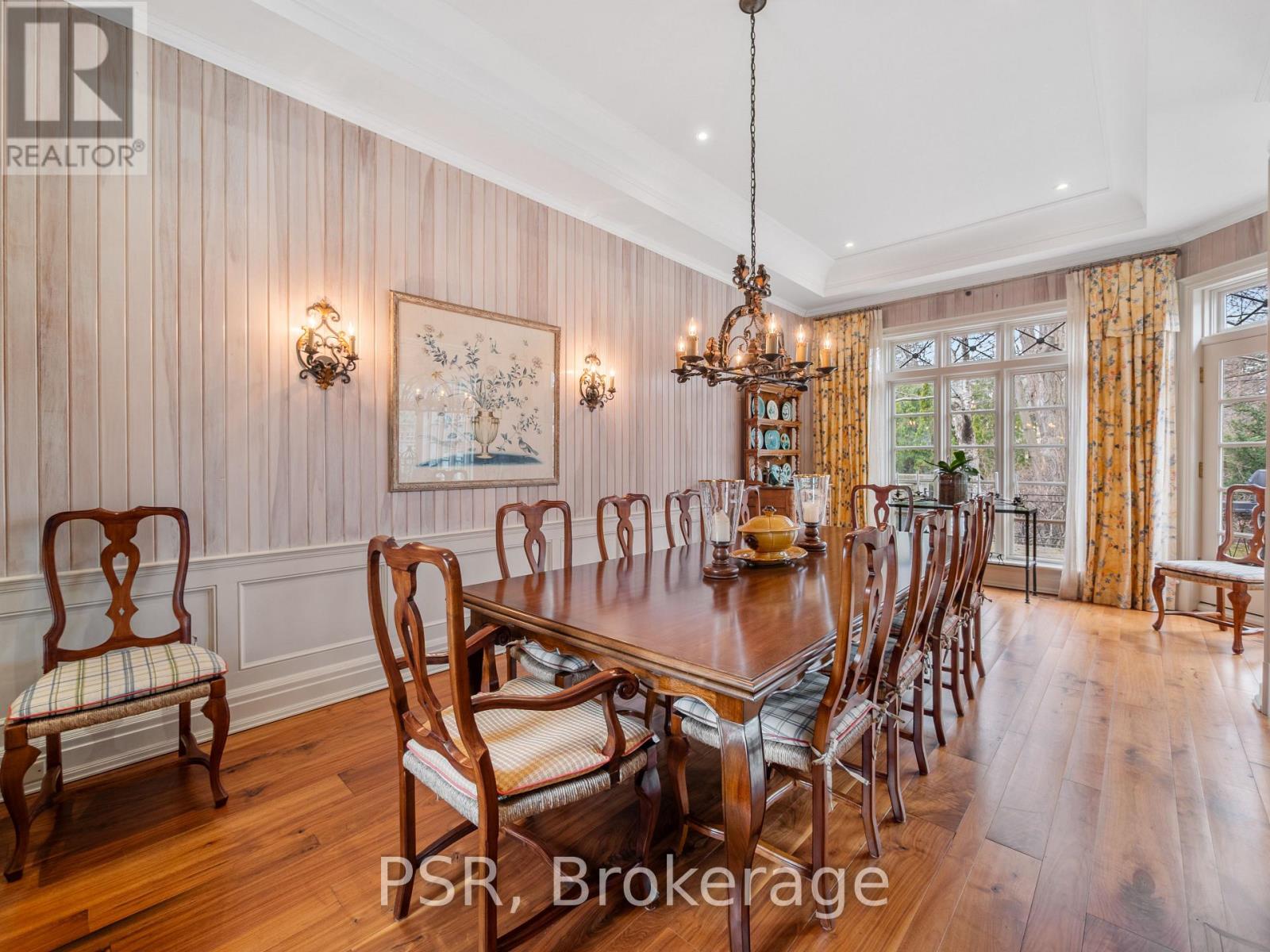 94 Dunvegan Road, Toronto, Ontario  M4V 2P7 - Photo 19 - C13184614
