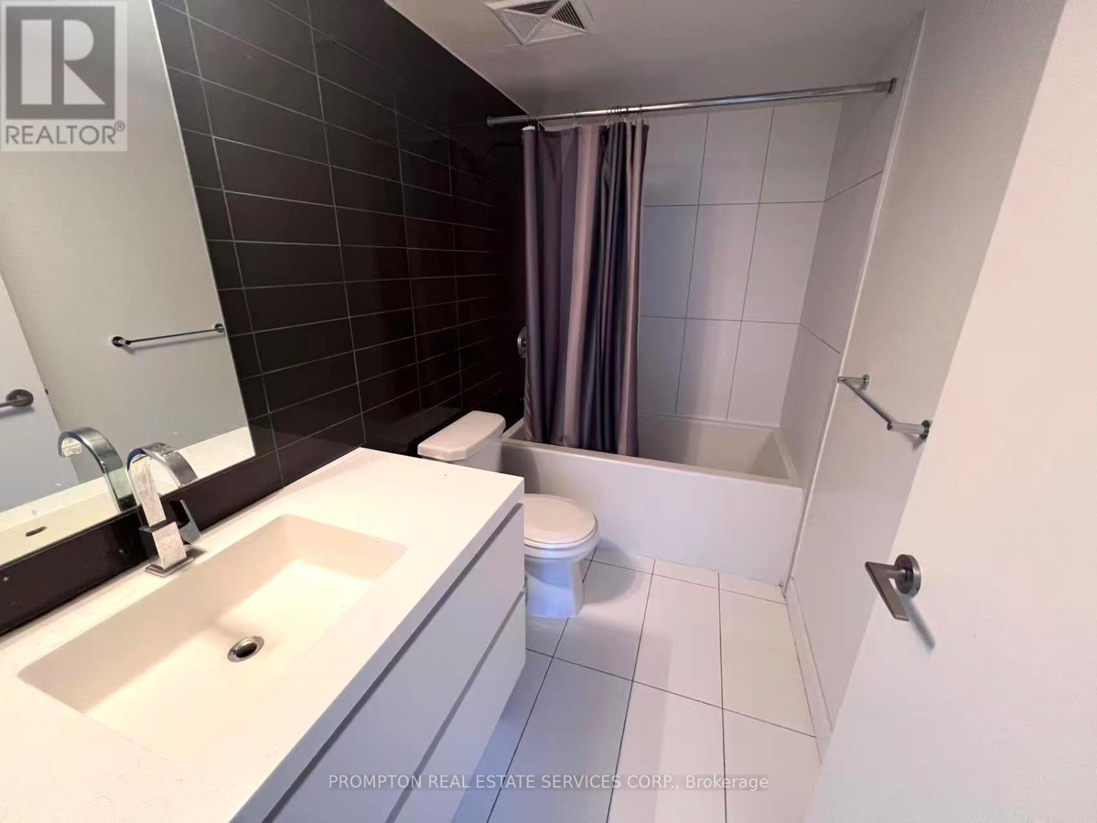 906 - 85 Queens Wharf Road, Toronto, Ontario  M5V 0J9 - Photo 11 - C13185110