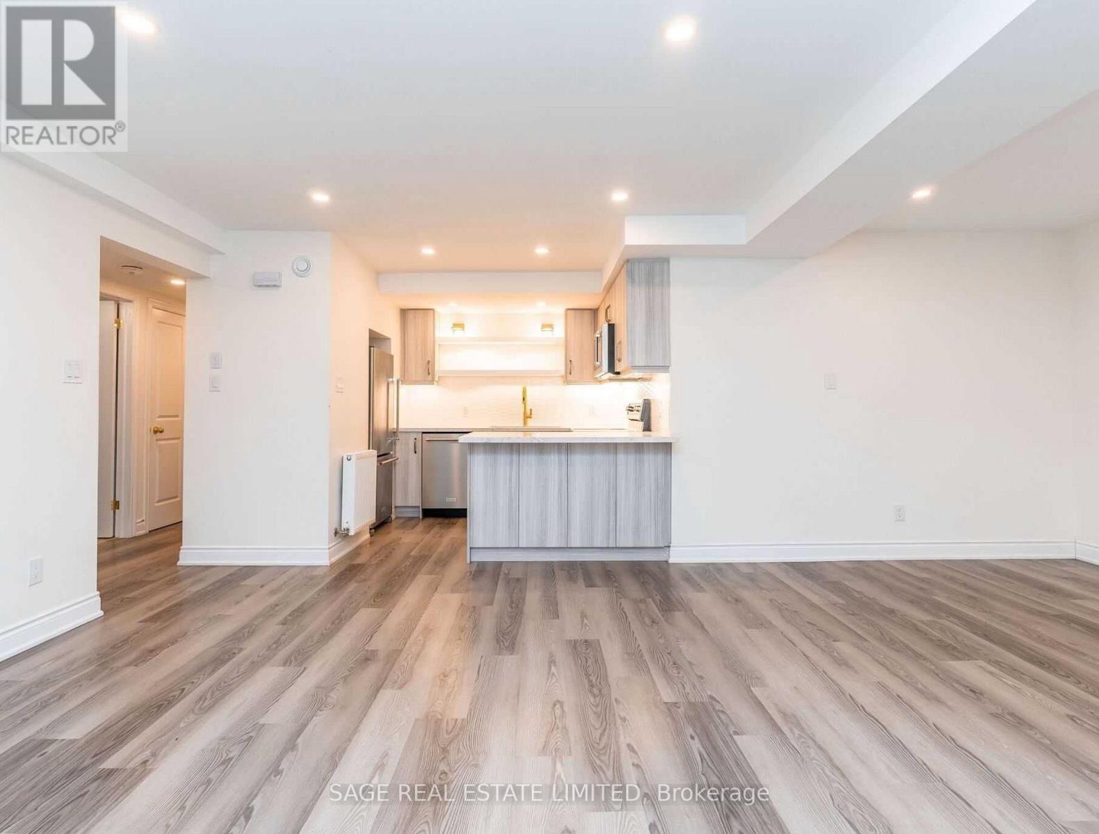 W/o - 740 Avenue Road S, Toronto, Ontario  M5P 2K2 - Photo 7 - C13185990