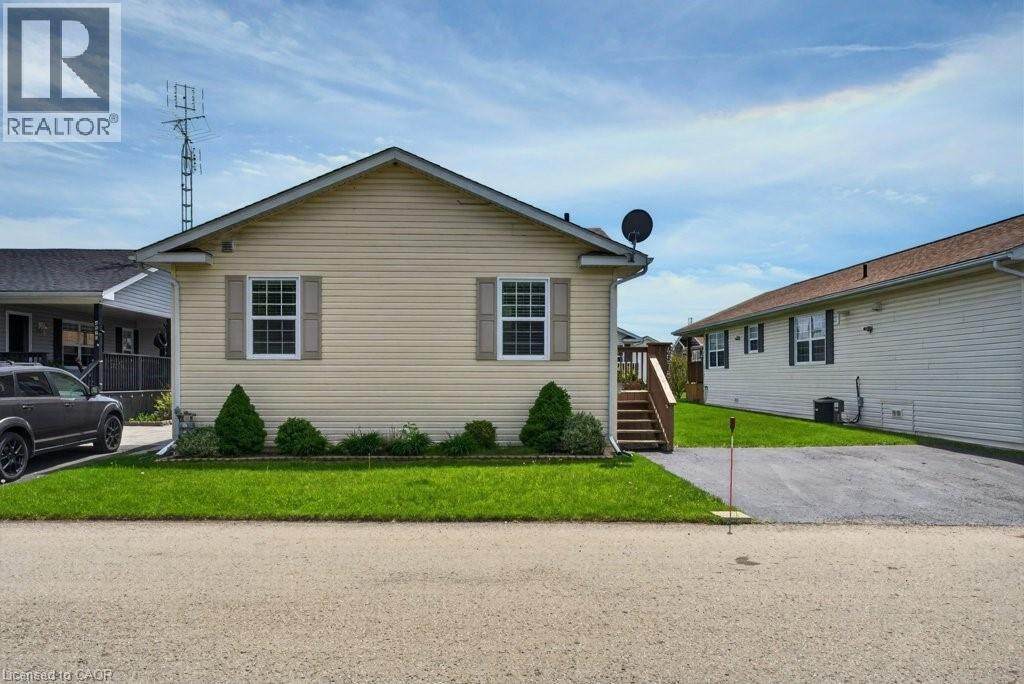 4578 Susanna Lane, Lincoln, Ontario  L3J 0W1 - Photo 1 - 40829773
