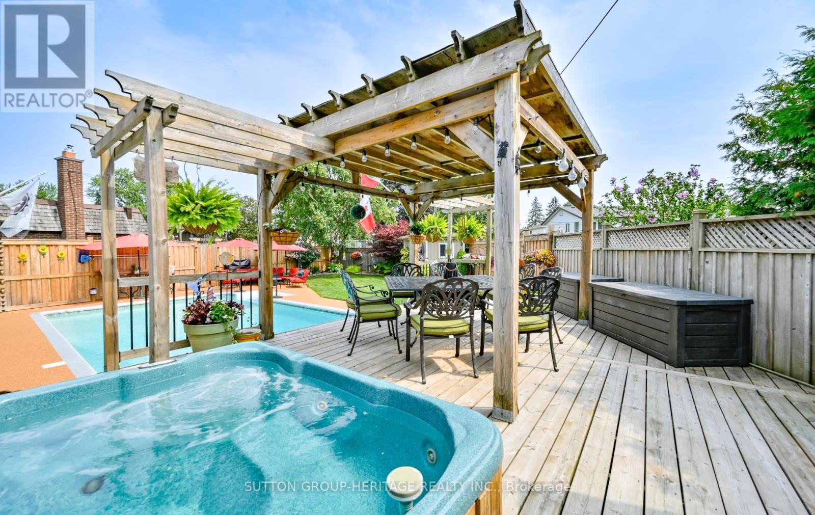 97 Clover Ridge Drive E, Ajax, Ontario  L1S 1H1 - Photo 37 - E13184318