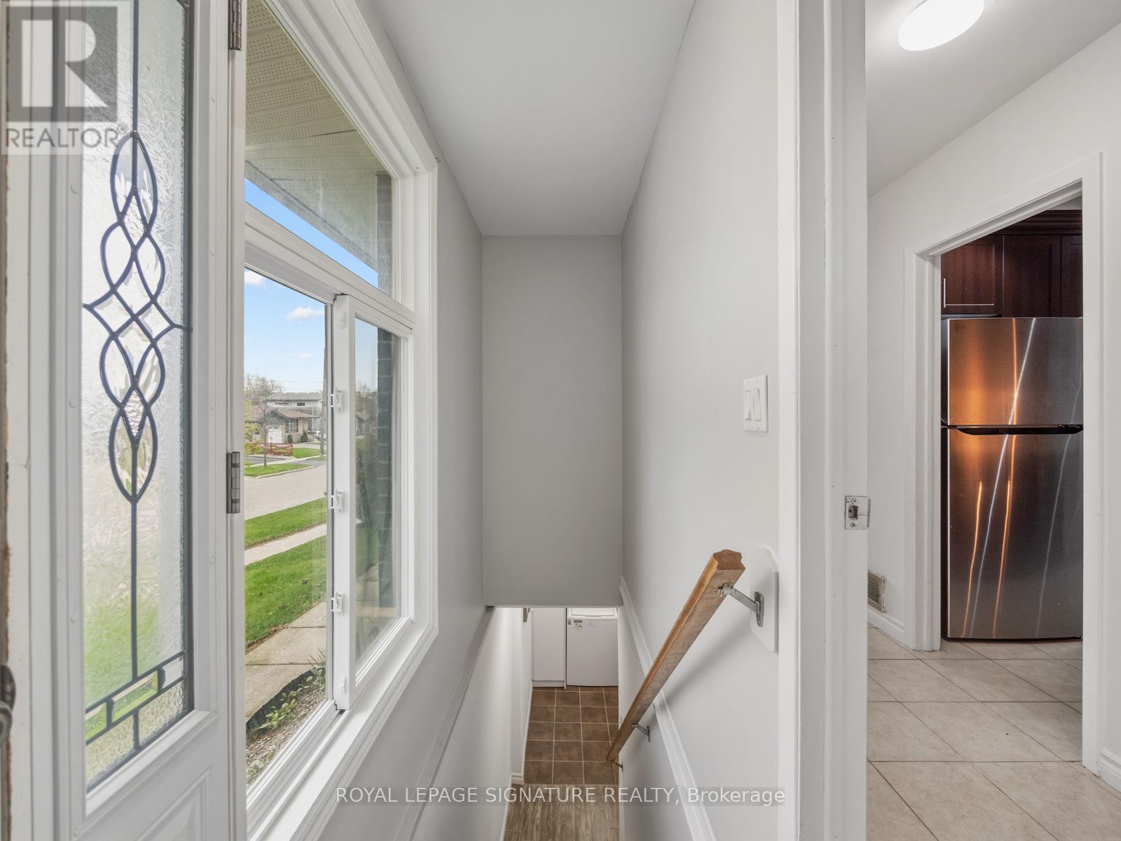 19 Shoreland Crescent, Toronto, Ontario  M1G 1M4 - Photo 28 - E13184602