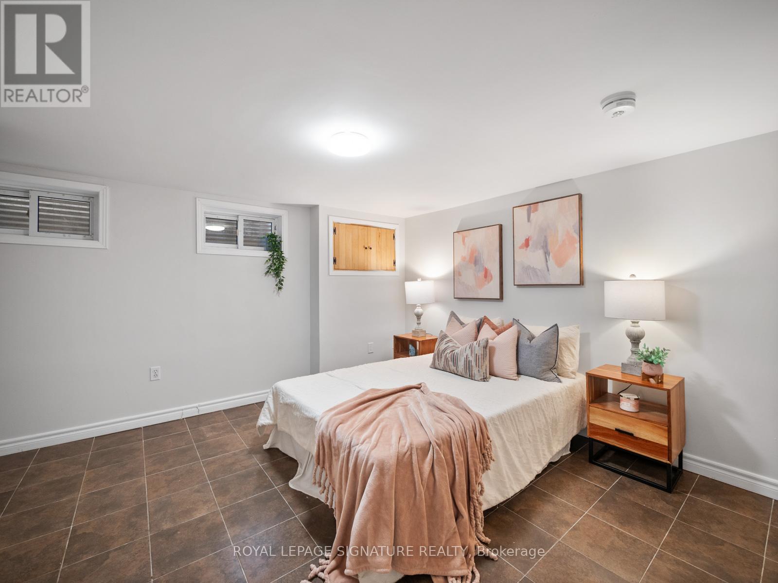 19 Shoreland Crescent, Toronto, Ontario  M1G 1M4 - Photo 40 - E13184602