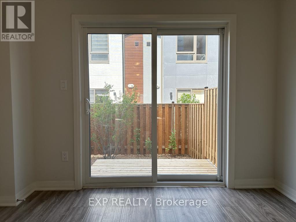 1663 Pleasure Valley Path, Oshawa, Ontario  L1G 4X8 - Photo 12 - E13185288