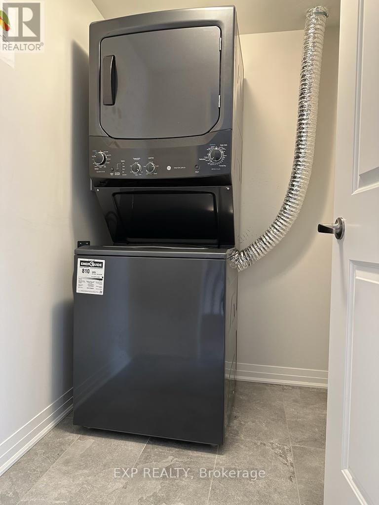 1663 Pleasure Valley Path, Oshawa, Ontario  L1G 4X8 - Photo 21 - E13185288