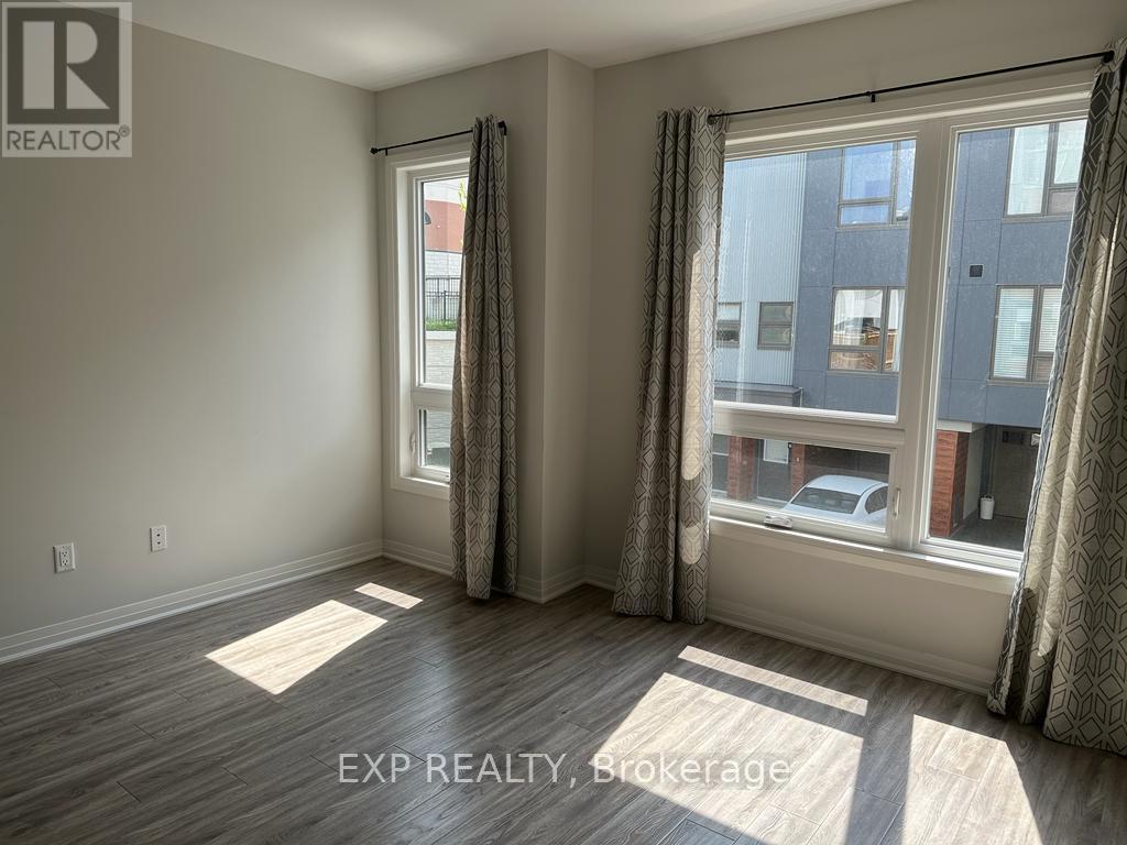 1663 Pleasure Valley Path, Oshawa, Ontario  L1G 4X8 - Photo 6 - E13185288