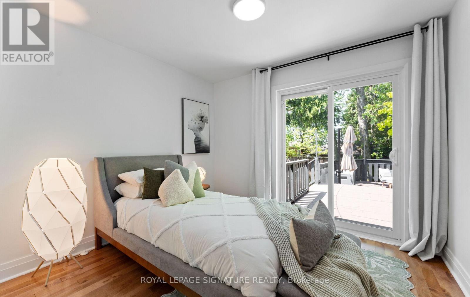 1342 Victoria Park Avenue, Toronto, Ontario  M4B 2L7 - Photo 11 - E13185406