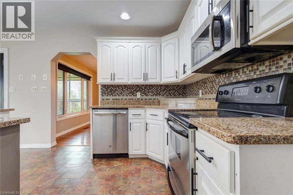 650 Sligo Road E, Mount Forest, Ontario  N0G 2L0 - Photo 10 - 40819590