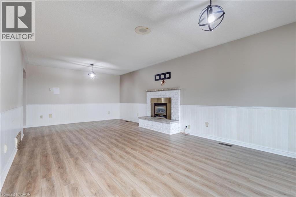 650 Sligo Road E, Mount Forest, Ontario  N0G 2L0 - Photo 14 - 40819590