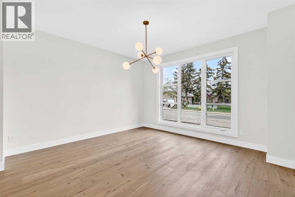 8519 48 Avenue NW, Calgary, Alberta  T3B 2B1 - Photo 15 - A2314392