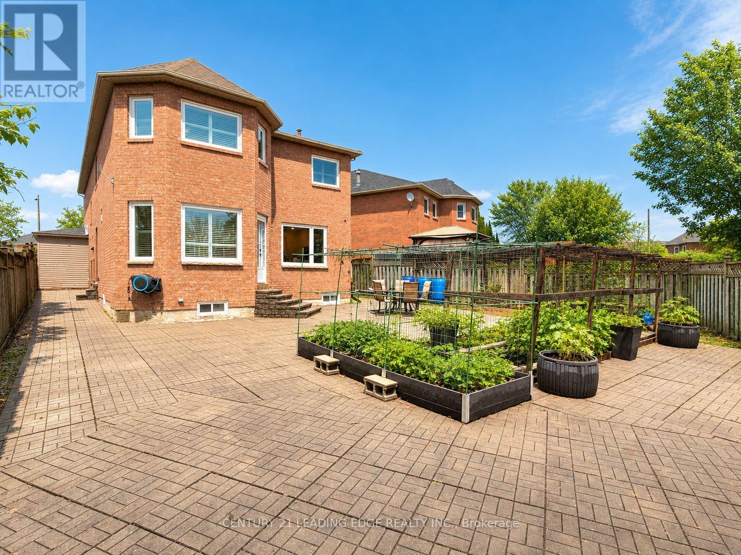 77 Sunbird Boulevard, Georgina, Ontario  L4P 3V8 - Photo 36 - N13184792