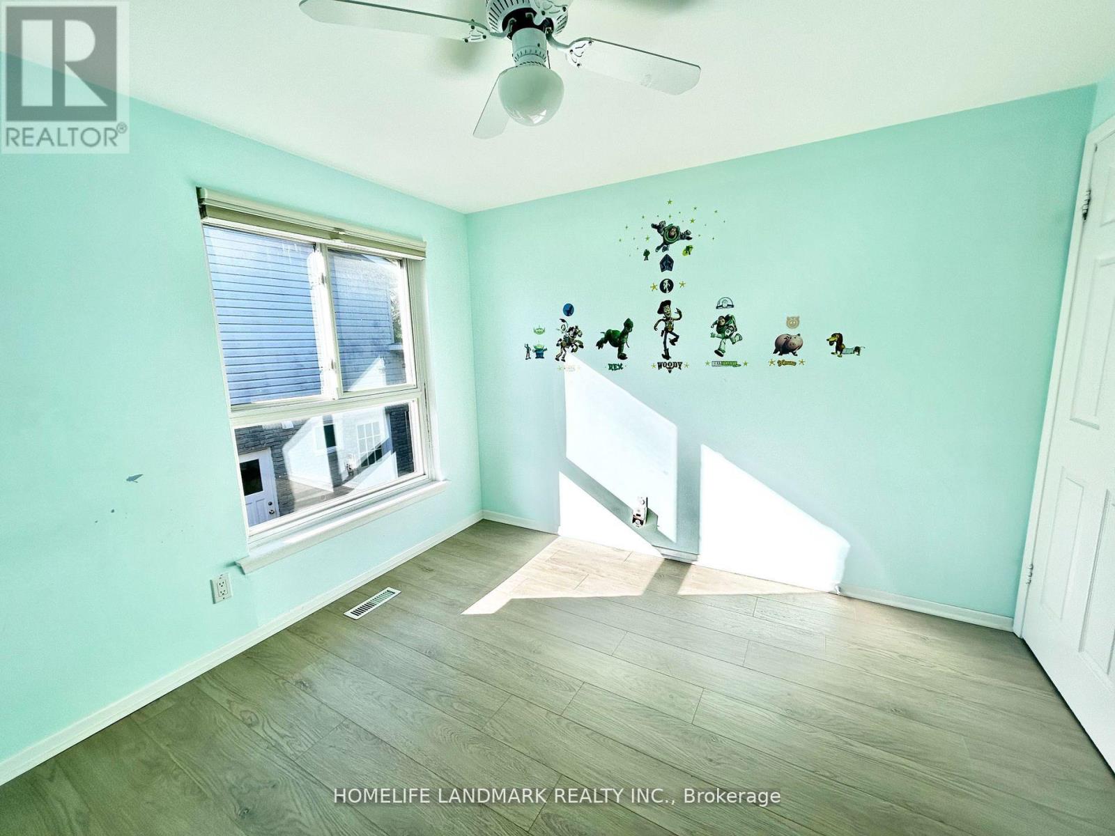 18 Summerfeldt Crescent, Markham, Ontario  L3R 2B2 - Photo 12 - N13184834