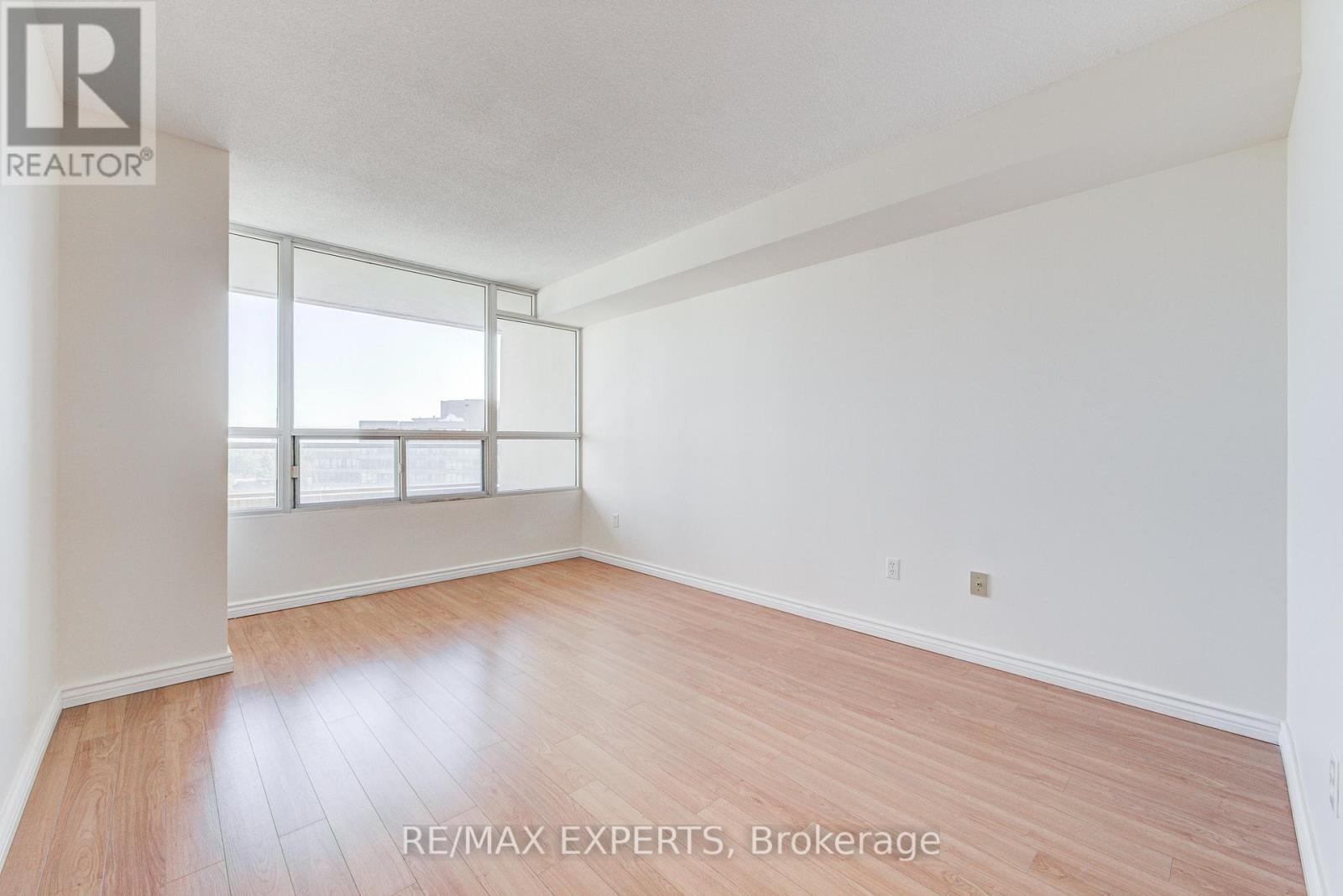 1102 - 11 Townsgate Drive, Vaughan, Ontario  L4J 8G4 - Photo 23 - N13185252